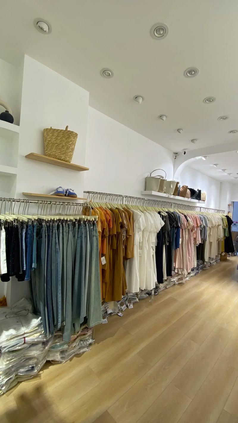 虞城服装店:穿出时尚新潮流